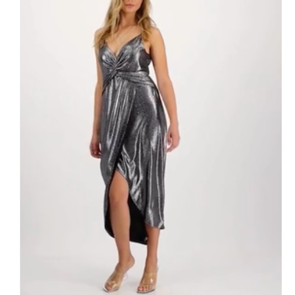 NWT Bar III Silver Metallic Faux Wrap Dress‎ Flowy V-Neck Cocktail Party Dress - Picture 1 of 14